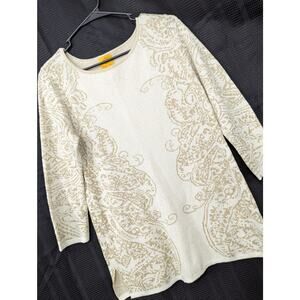 NWOT! RUBY RD.! CREAM ORNATE GOLD SCROLLED L/S TUNIC SWEATER! SZ M